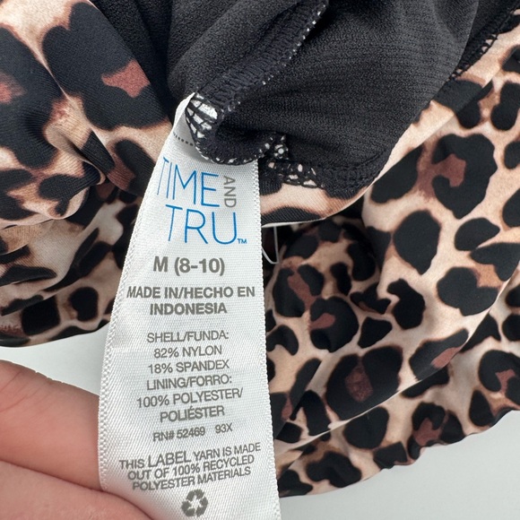 Time and Tru Leopard Print One‎ Piece Swimming Suit Size Medium NWT - Picture 5 of 6